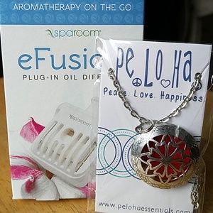Diffuser necklace bundle for essential oils